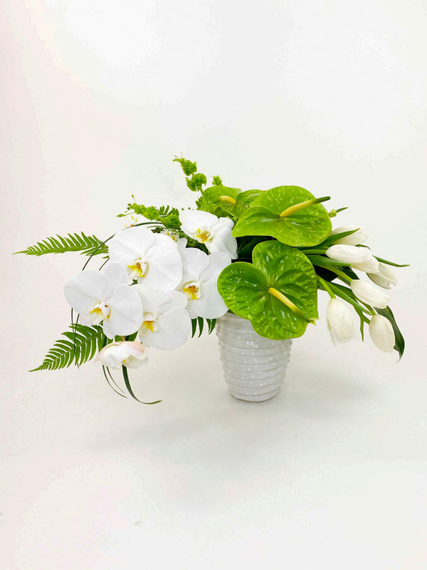 White & Tropical Green arrangement